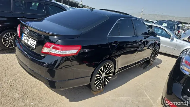 Toyota Camry 2011 · 2.5 AT