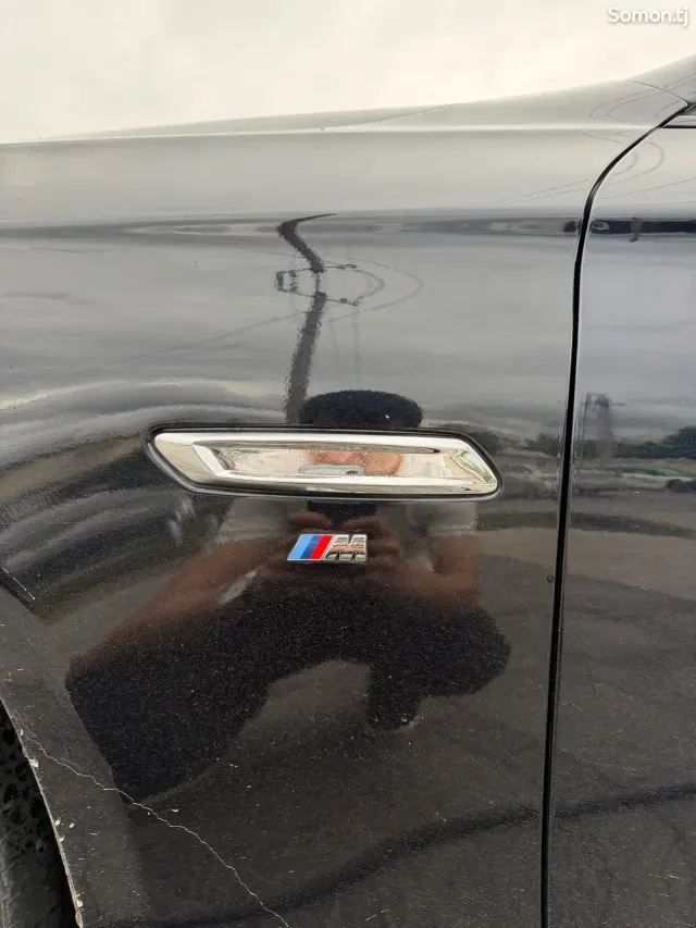 BMW 5 series 2016 · 2.0 AT