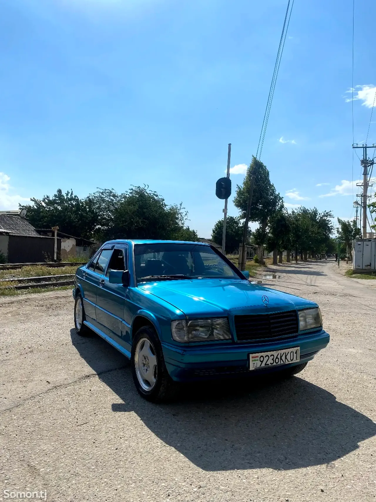 Mercedes-Benz W201 1991 · 1.8 MT
