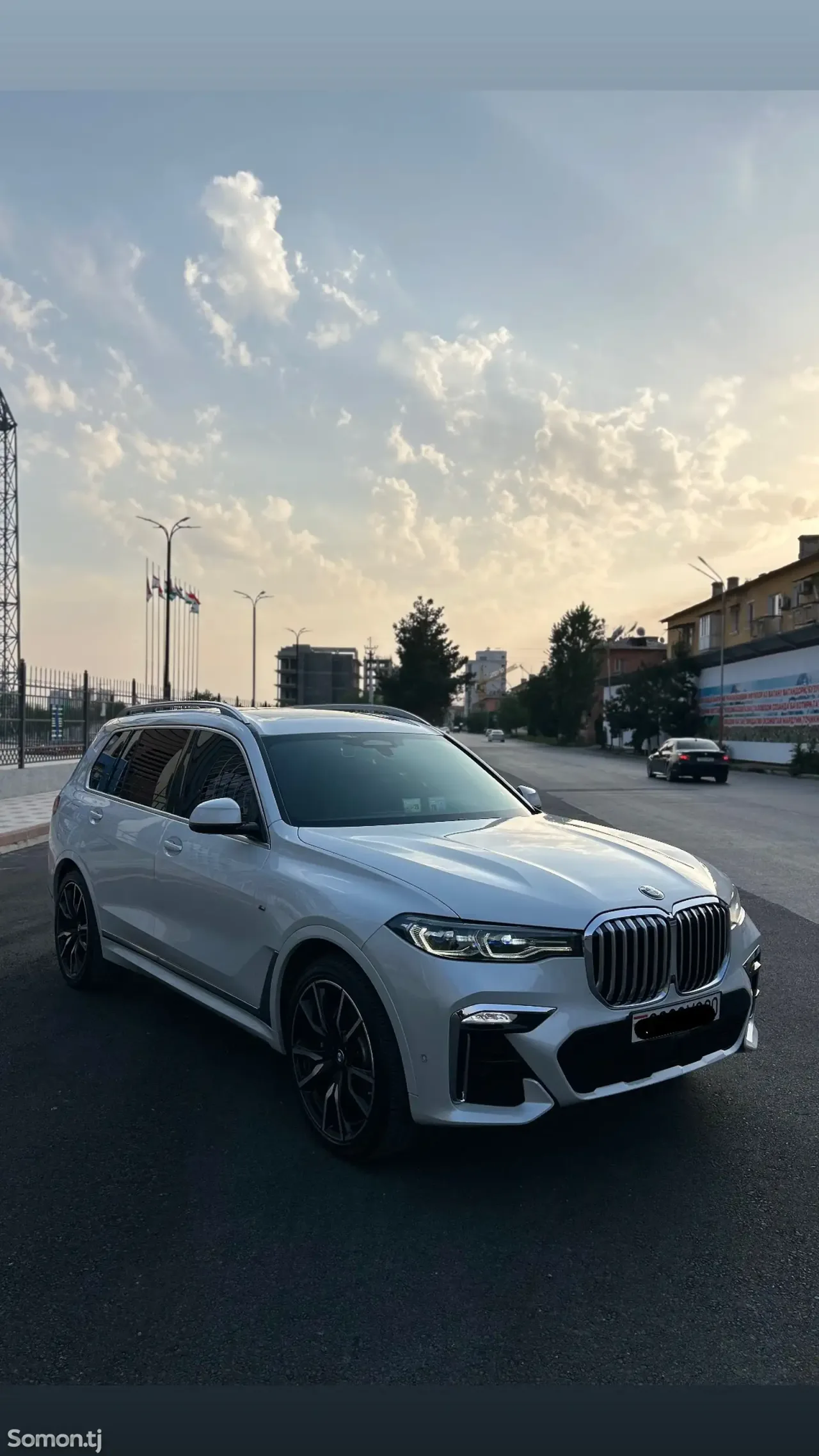 BMW X7 2022 · 3.0 AT