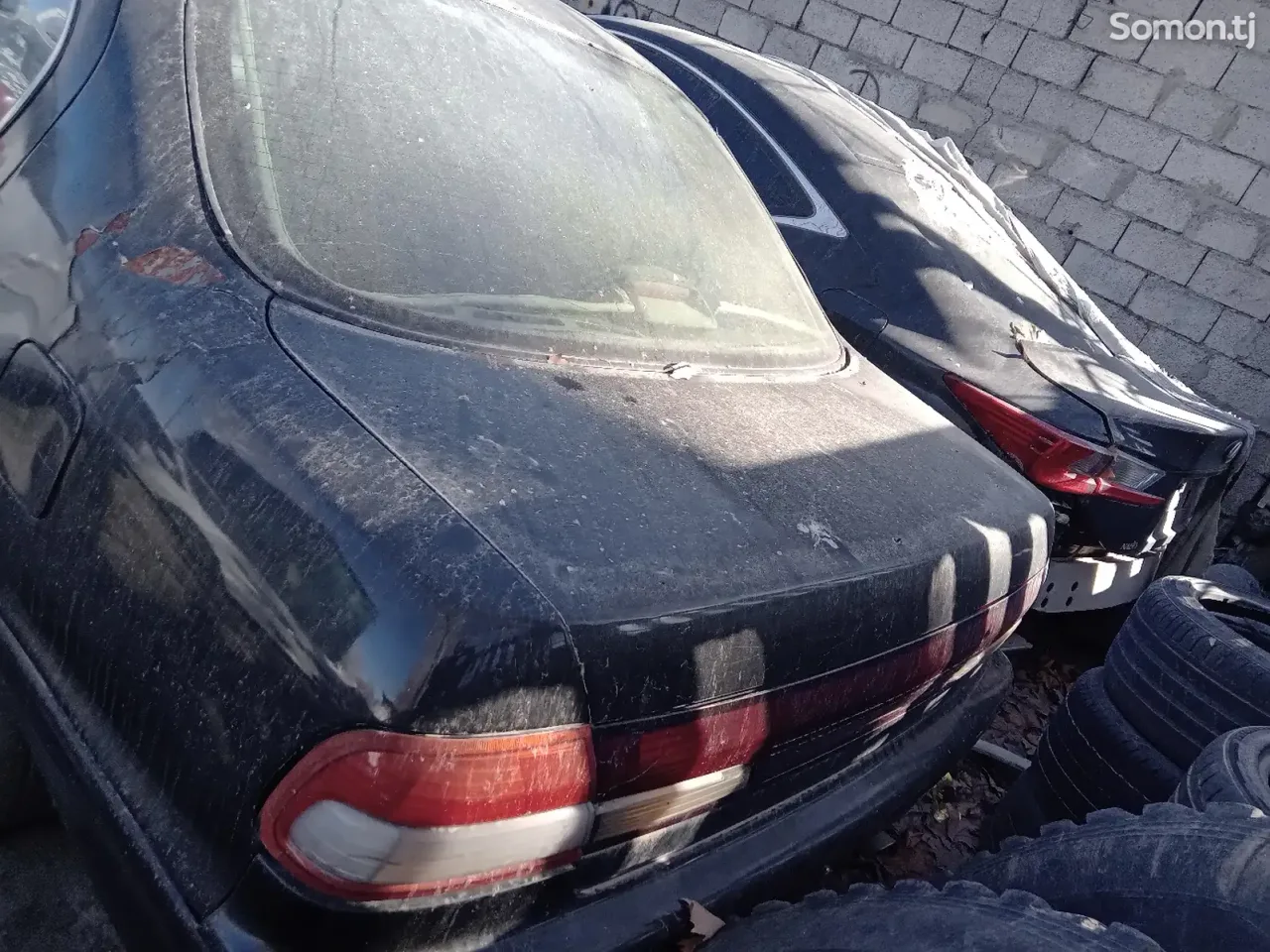 Nissan Maxima 1998 · 3.0 MT