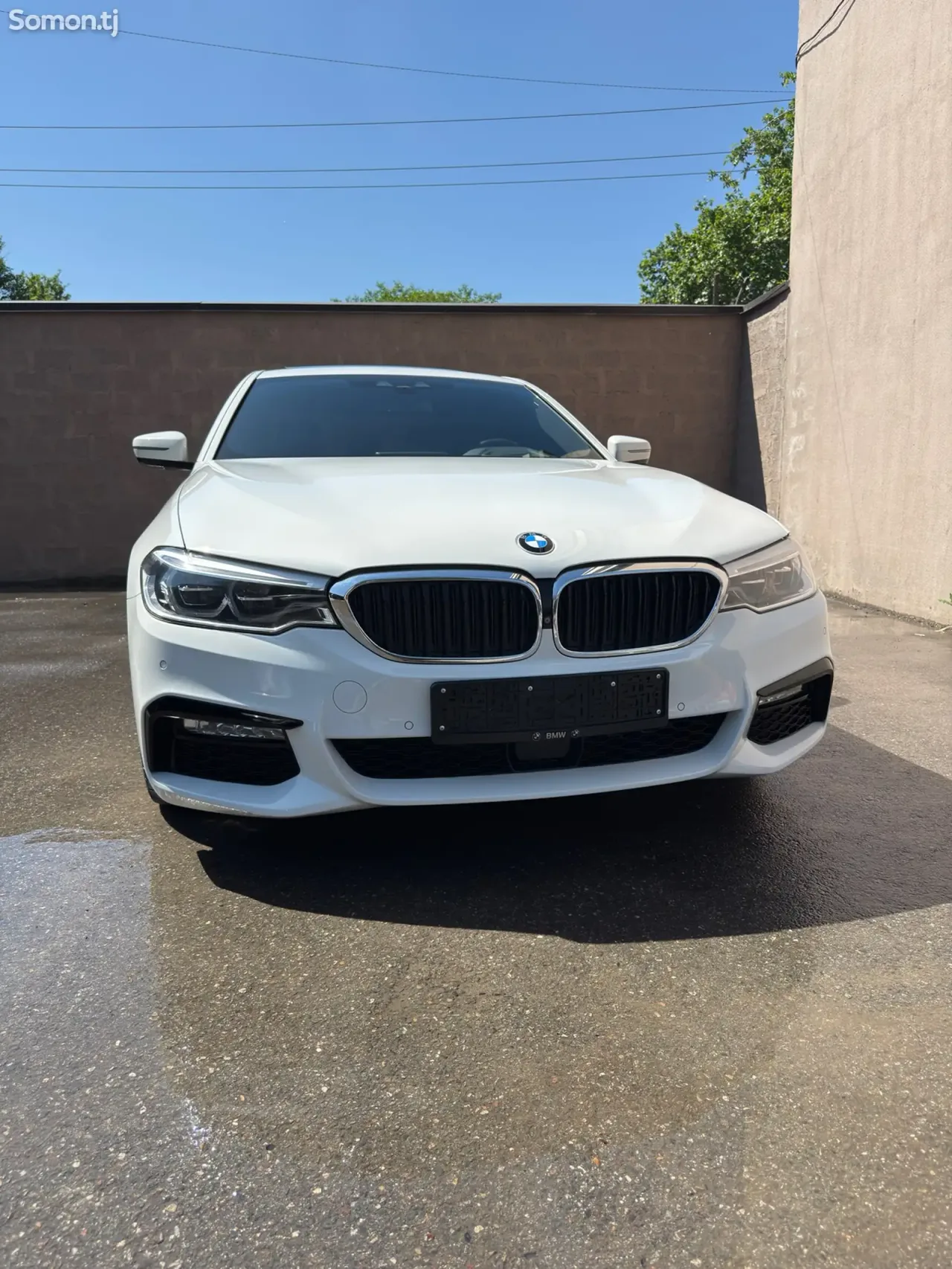 BMW 5 series 2017 · 2.0 AT
