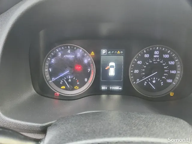Hyundai Tucson 2016 · 1.6 AT