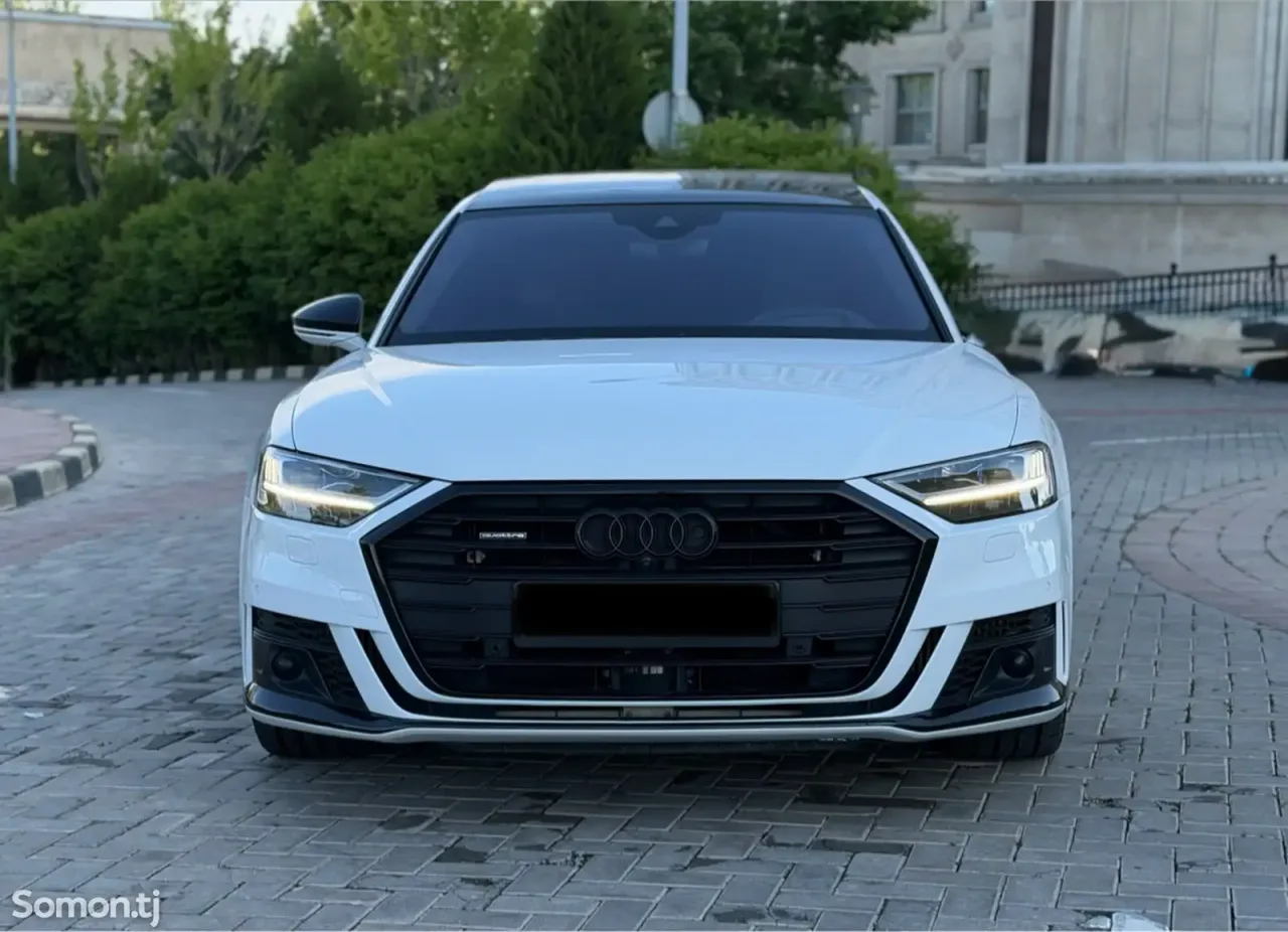 Audi A8 2021 · 4.0 AT