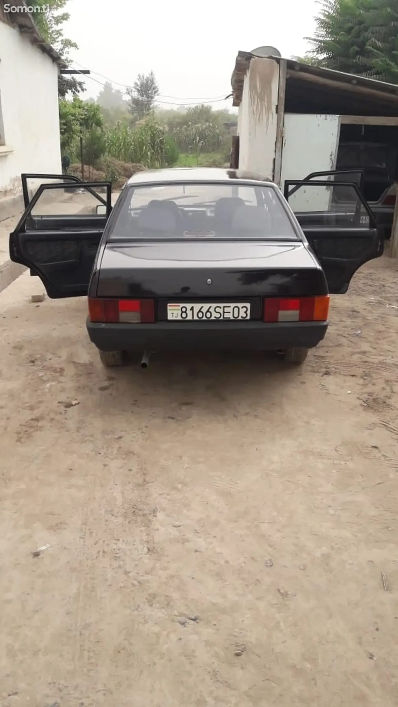 Lada (ВАЗ) 21099 2000 · 1.6 MT