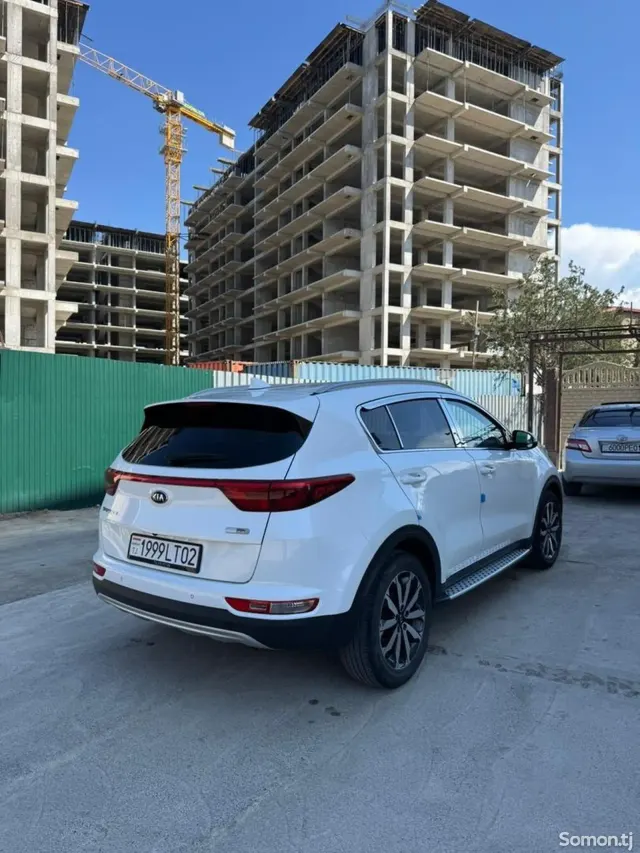 Kia Sportage 2016 · 2.0 AT