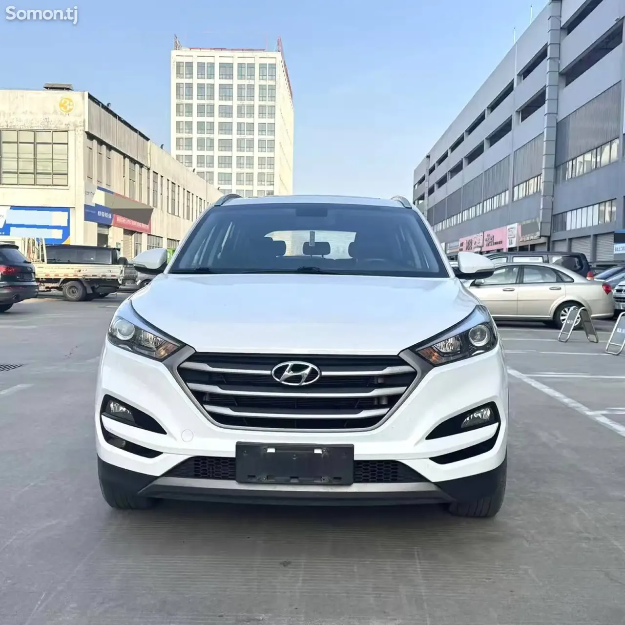 Hyundai Tucson 2015 · 1.6 AT