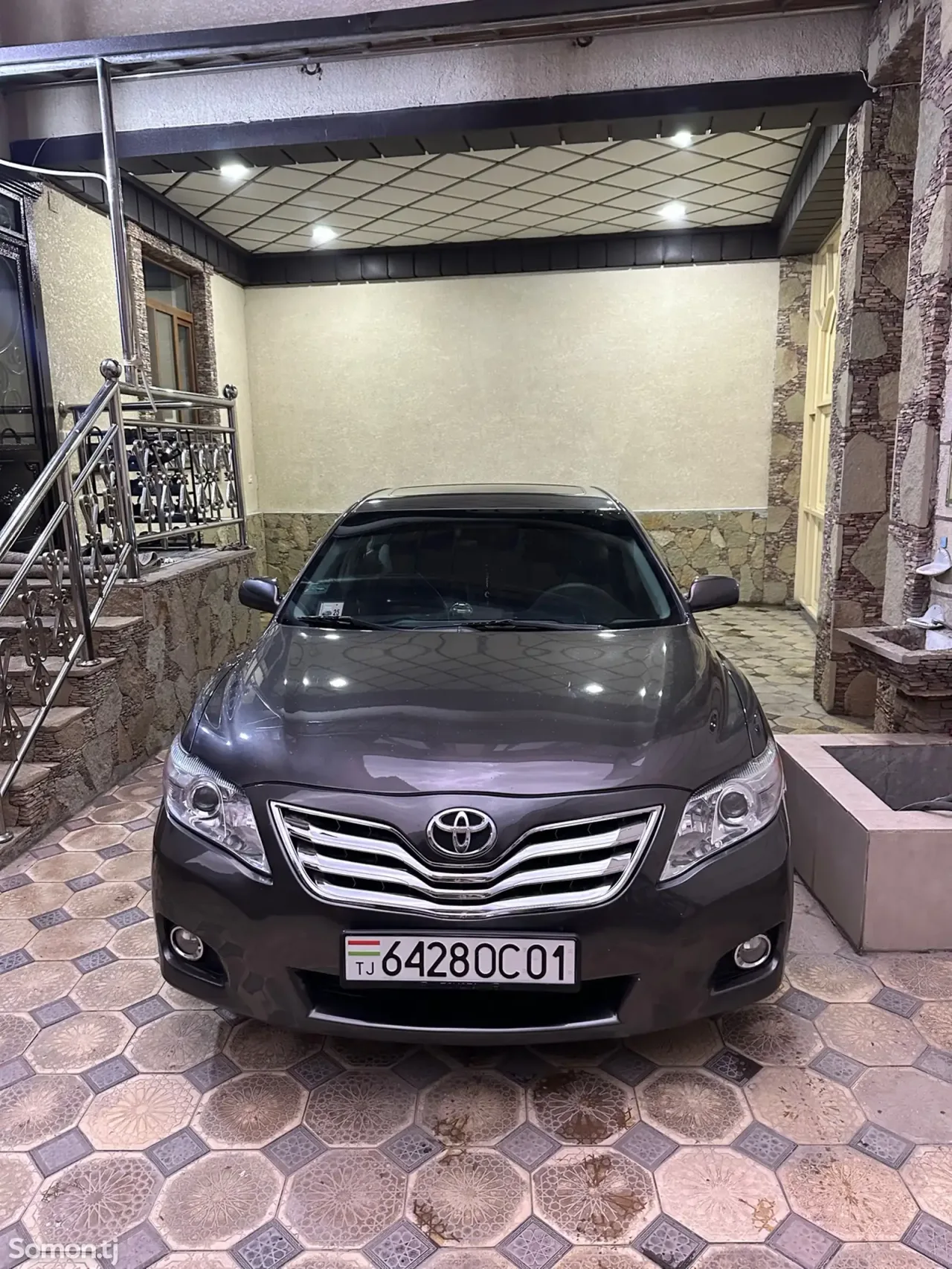 Toyota Camry 2007 · 2.4 AT