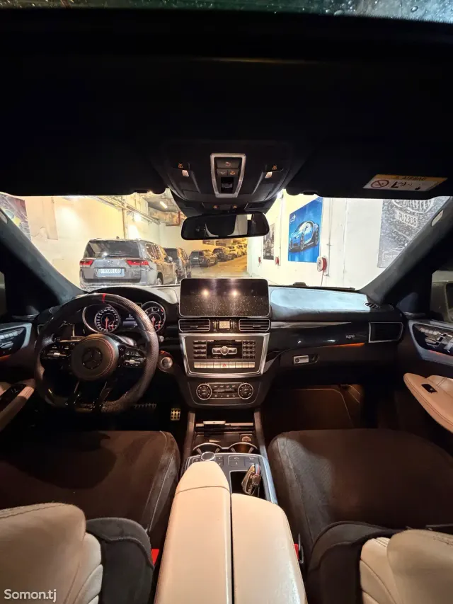 Mercedes-Benz GLS 2016 · 6.3 AT