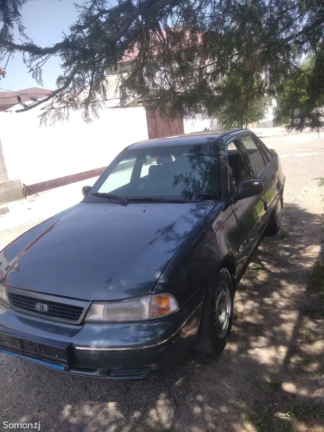 Daewoo Nexia 1995 · 1.6 MT