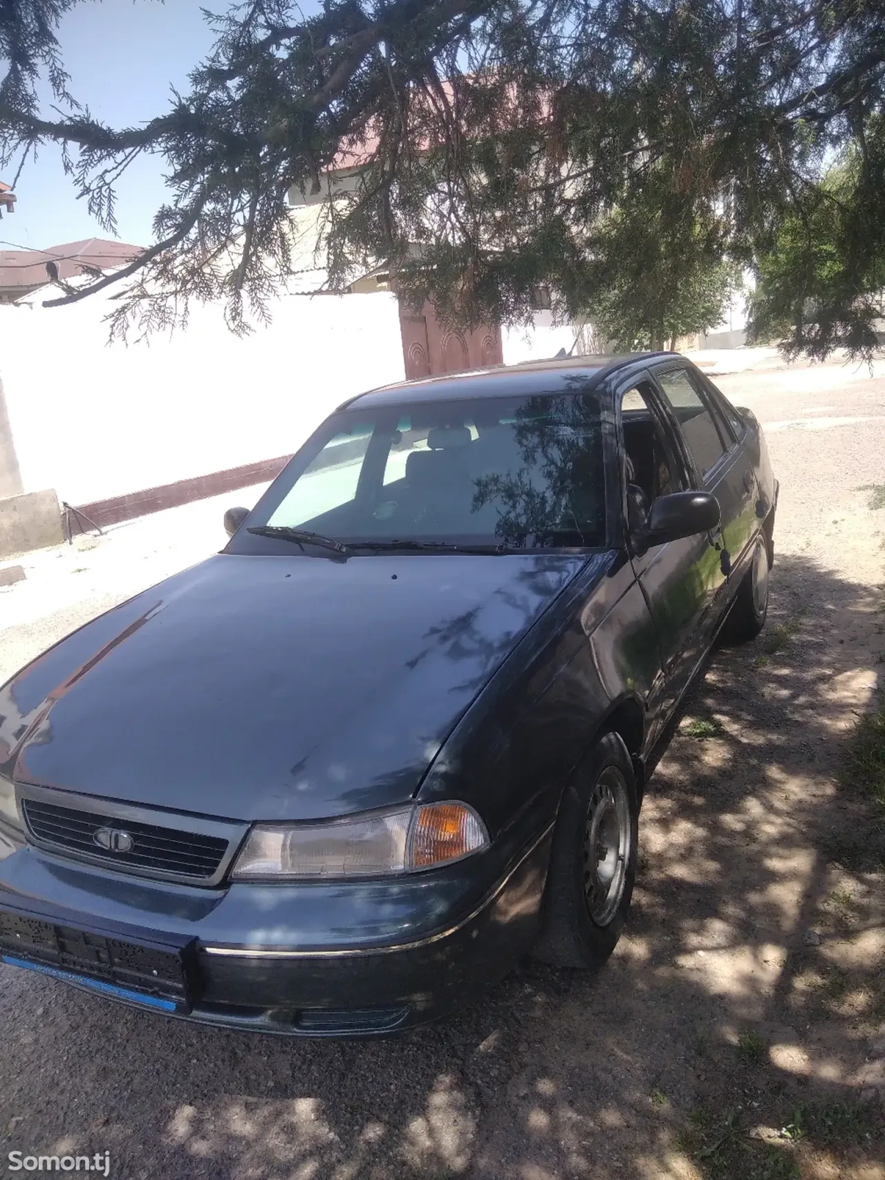 Daewoo Nexia 1995 · 1.6 MT
