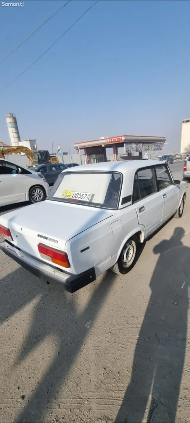 Lada (ВАЗ) 2107 2004 · 0.6 MT