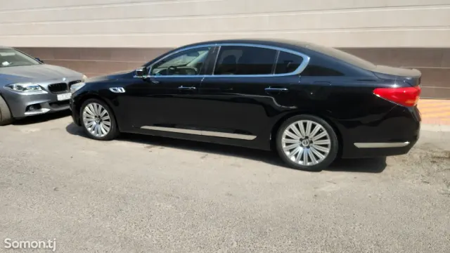 Kia K9 2017 · 3.8 AT