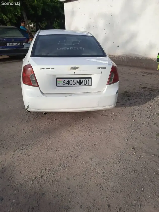 Chevrolet Lacetti 2008 · 1.6 MT