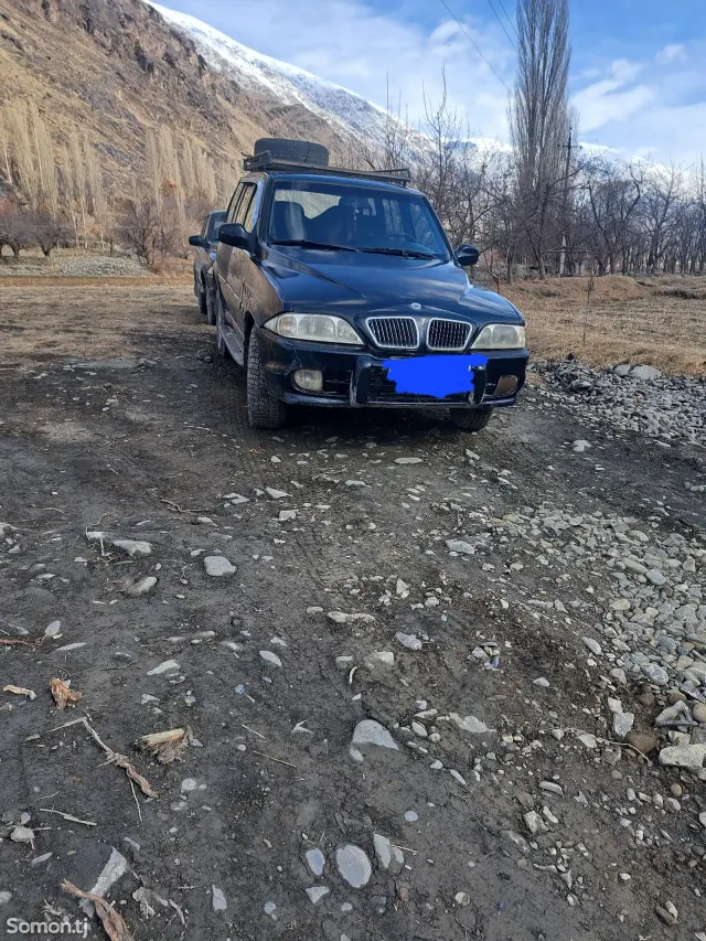 Ssang Yong Musso 1999 · 2.9 MT