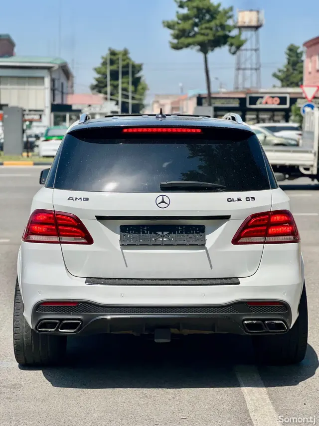 Mercedes-Benz GLE class 2017 · 3.5 AT