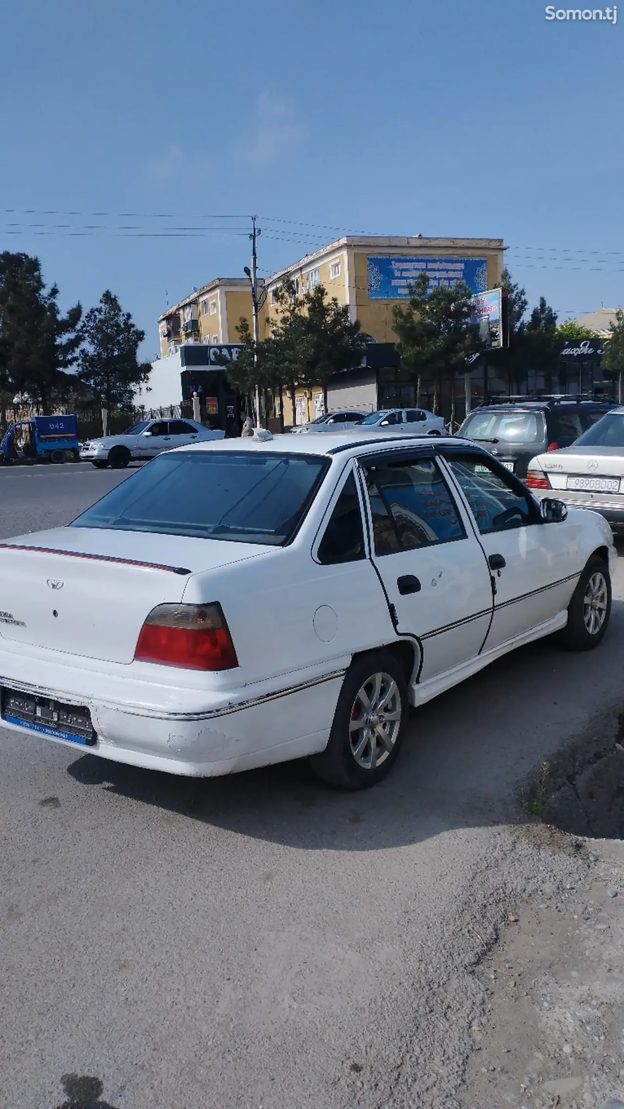 Daewoo Nexia 1995 · 1.6 MT