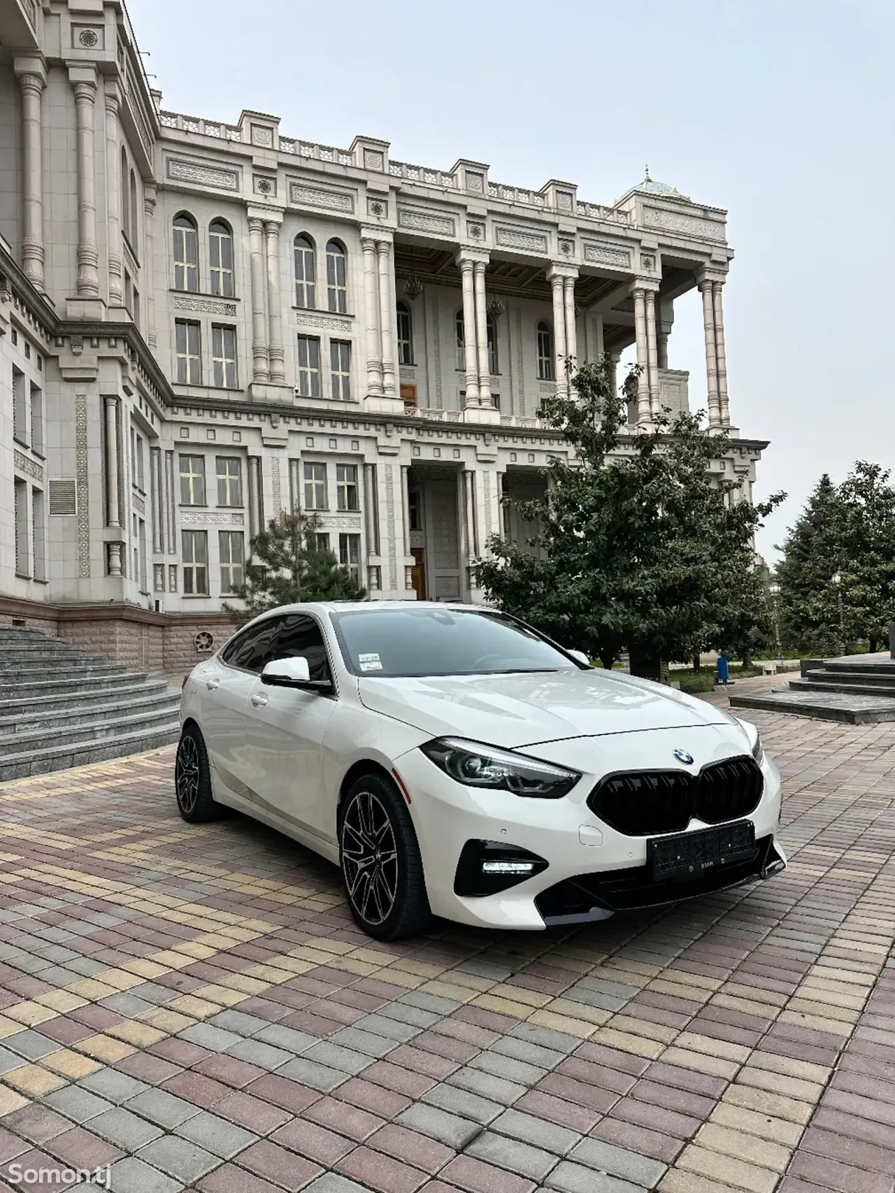 BMW 2 series 2021 · 2.0 AT