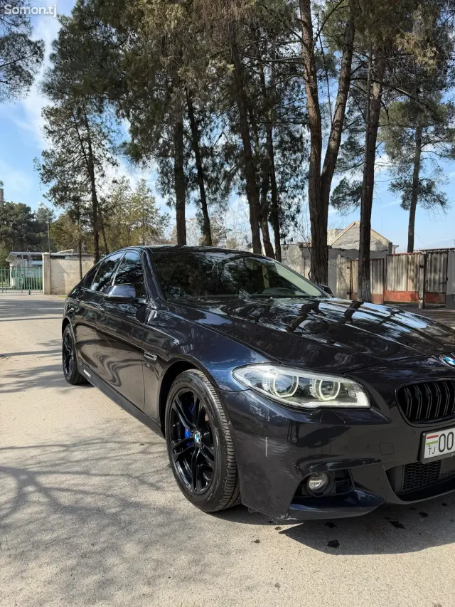 BMW 5 series 2016 · 2.0 AT