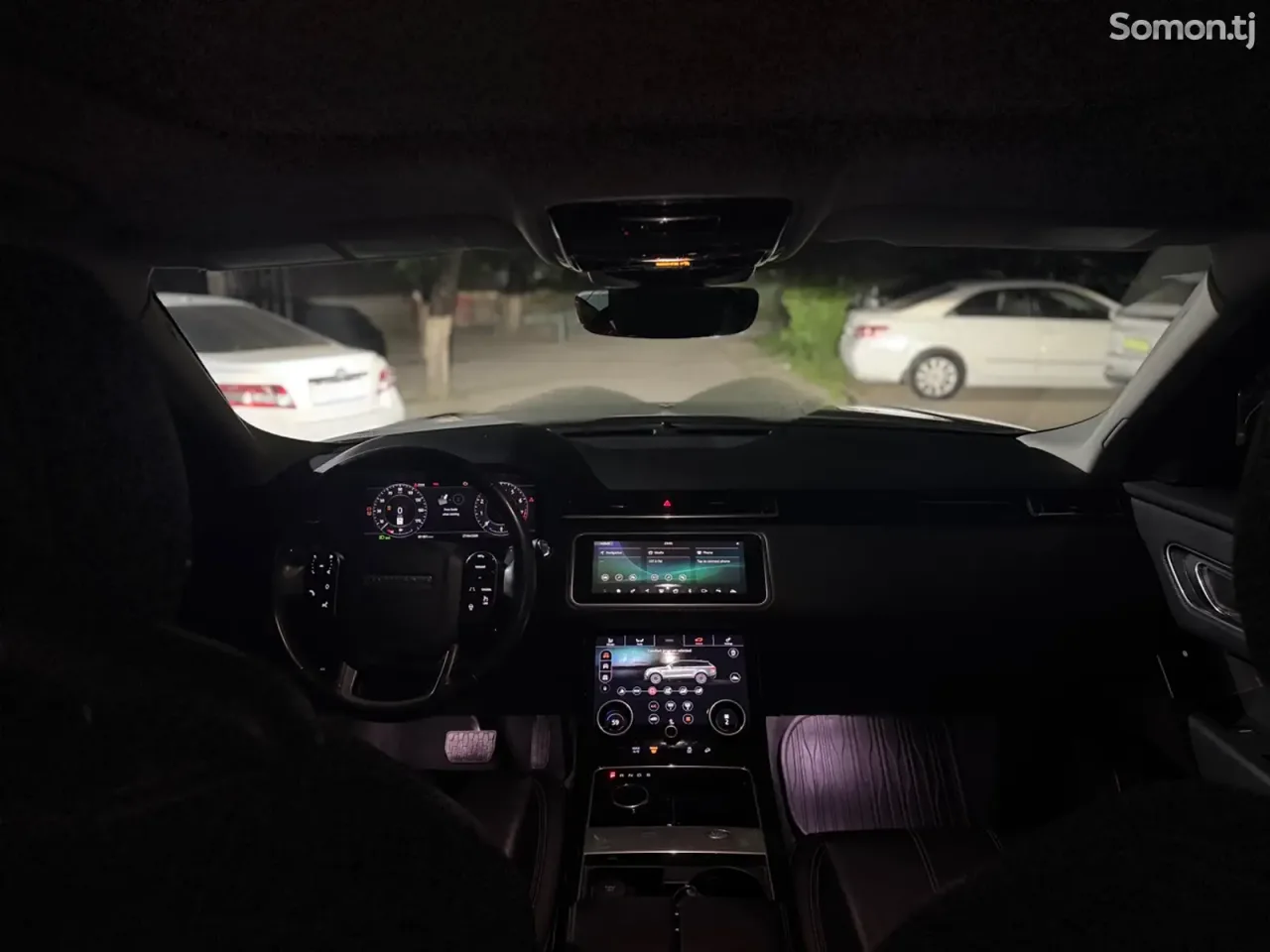 Land Rover Range Rover Velar 2018 · 2.0 AT