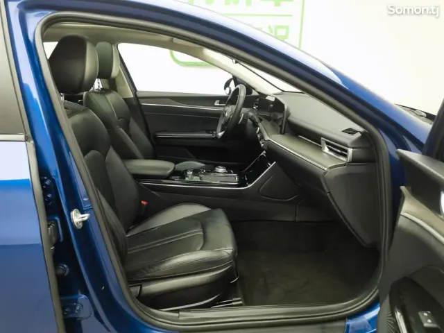 Kia K5 2020 · 1.6 AT