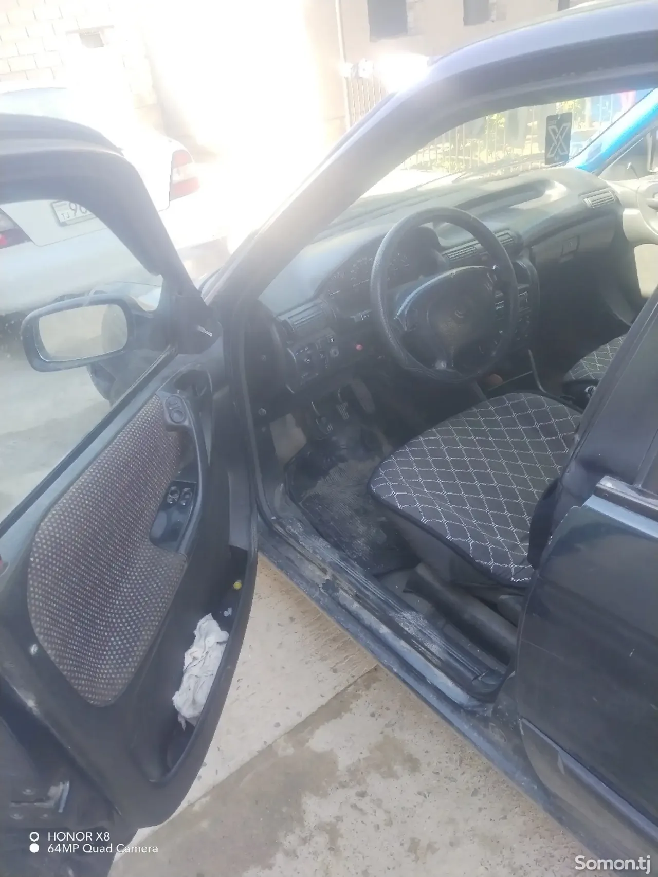Opel Astra F 1993 · 1.6 MT
