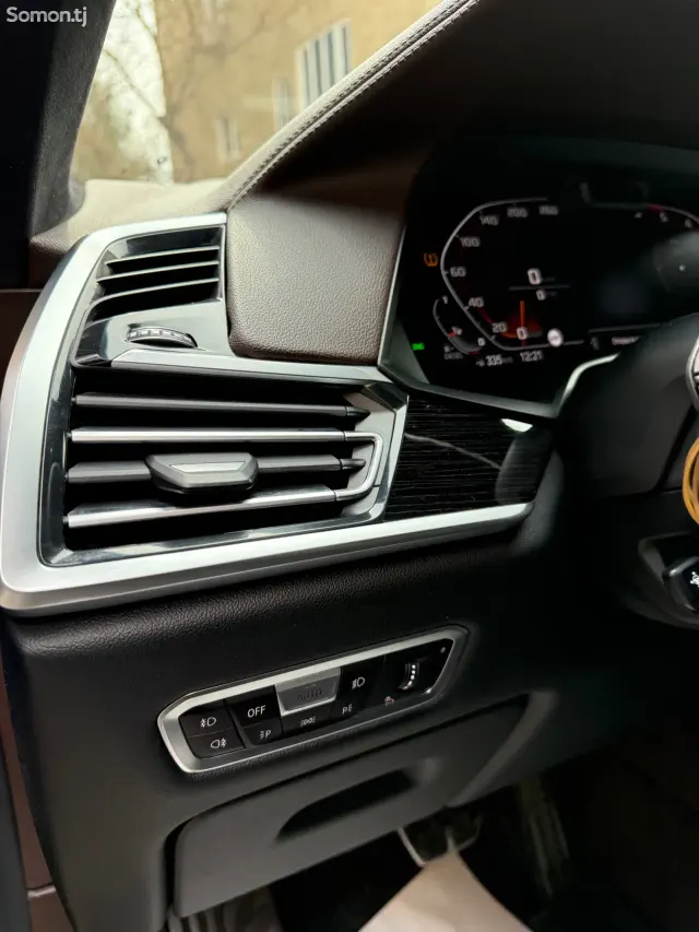 BMW X7 2019 · 5.0 AT