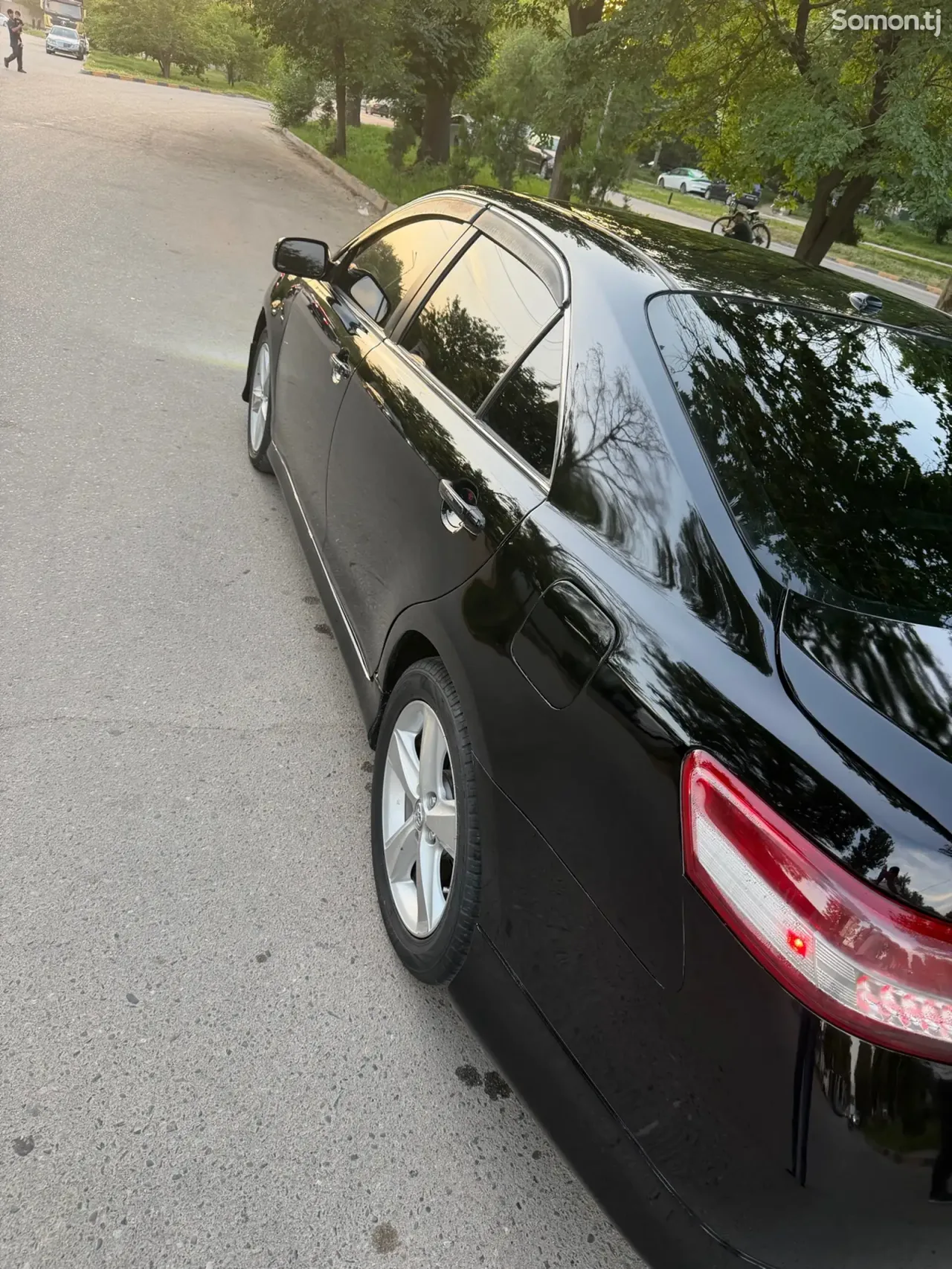 Toyota Camry 2010 · 2.5 AT