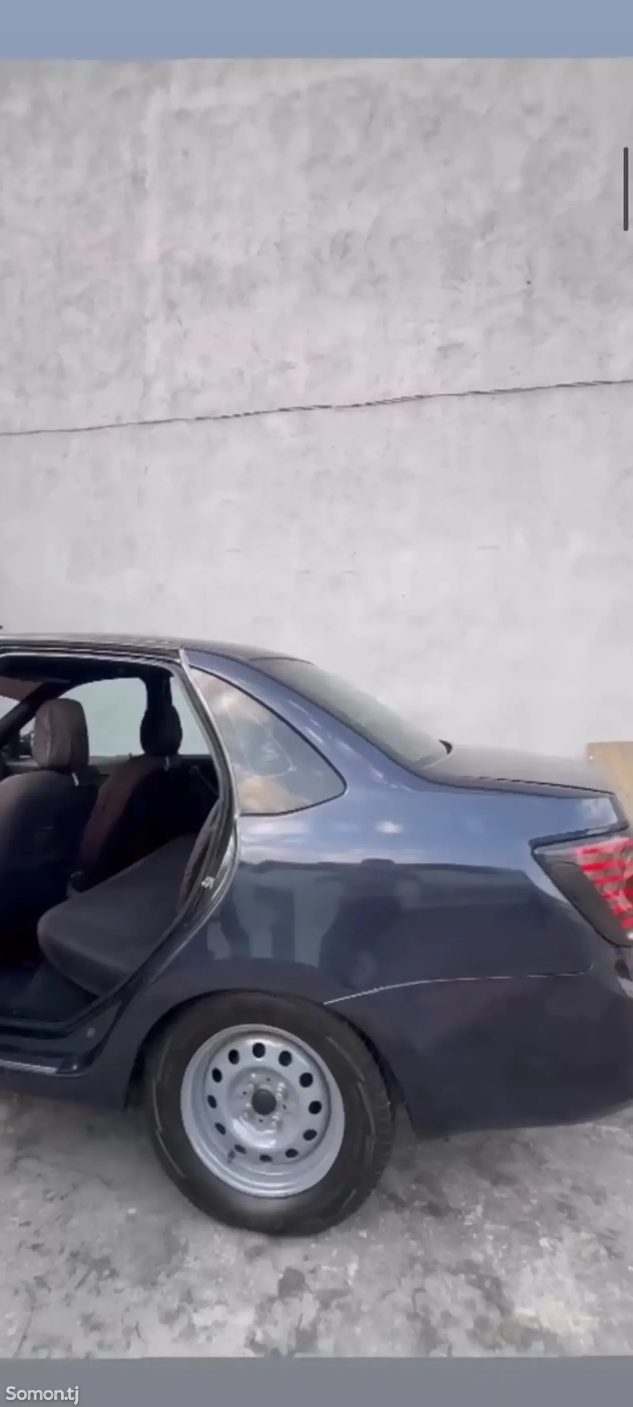 Lada (ВАЗ) Granta 2014 · 1.7 MT