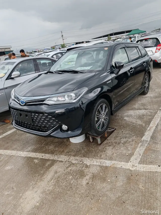 Toyota Fielder 2016 · 1.5 AT
