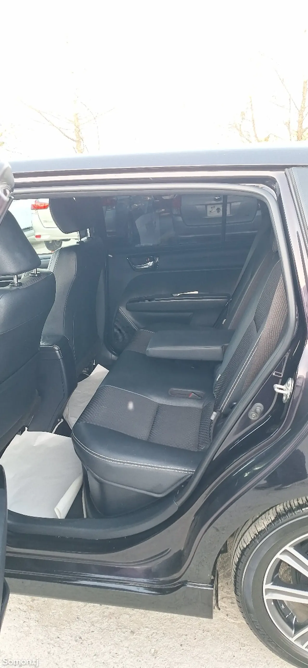 Toyota Fielder 2015 · 1.5 AT