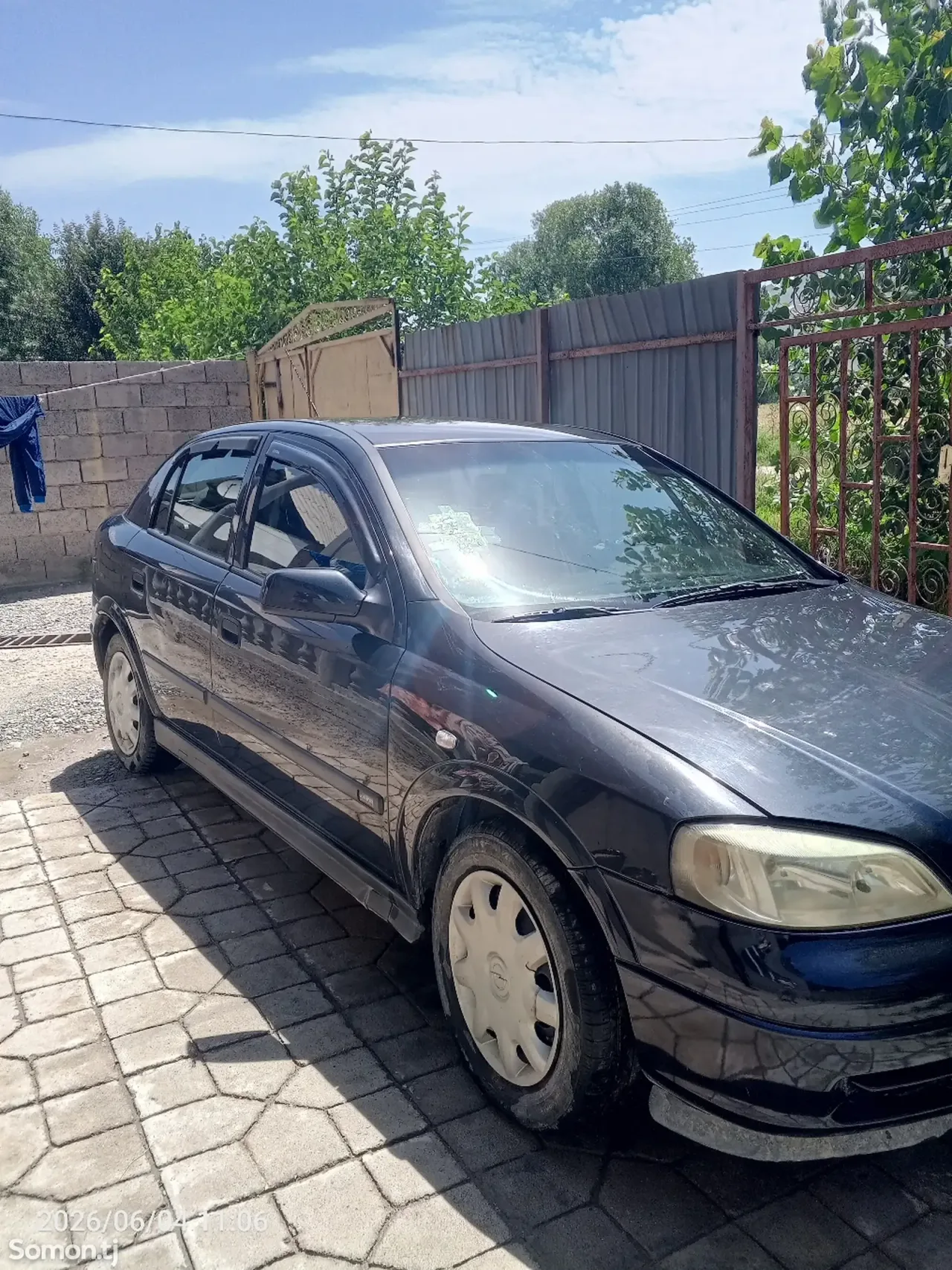 Opel Astra G 1998 · 1.6 MT