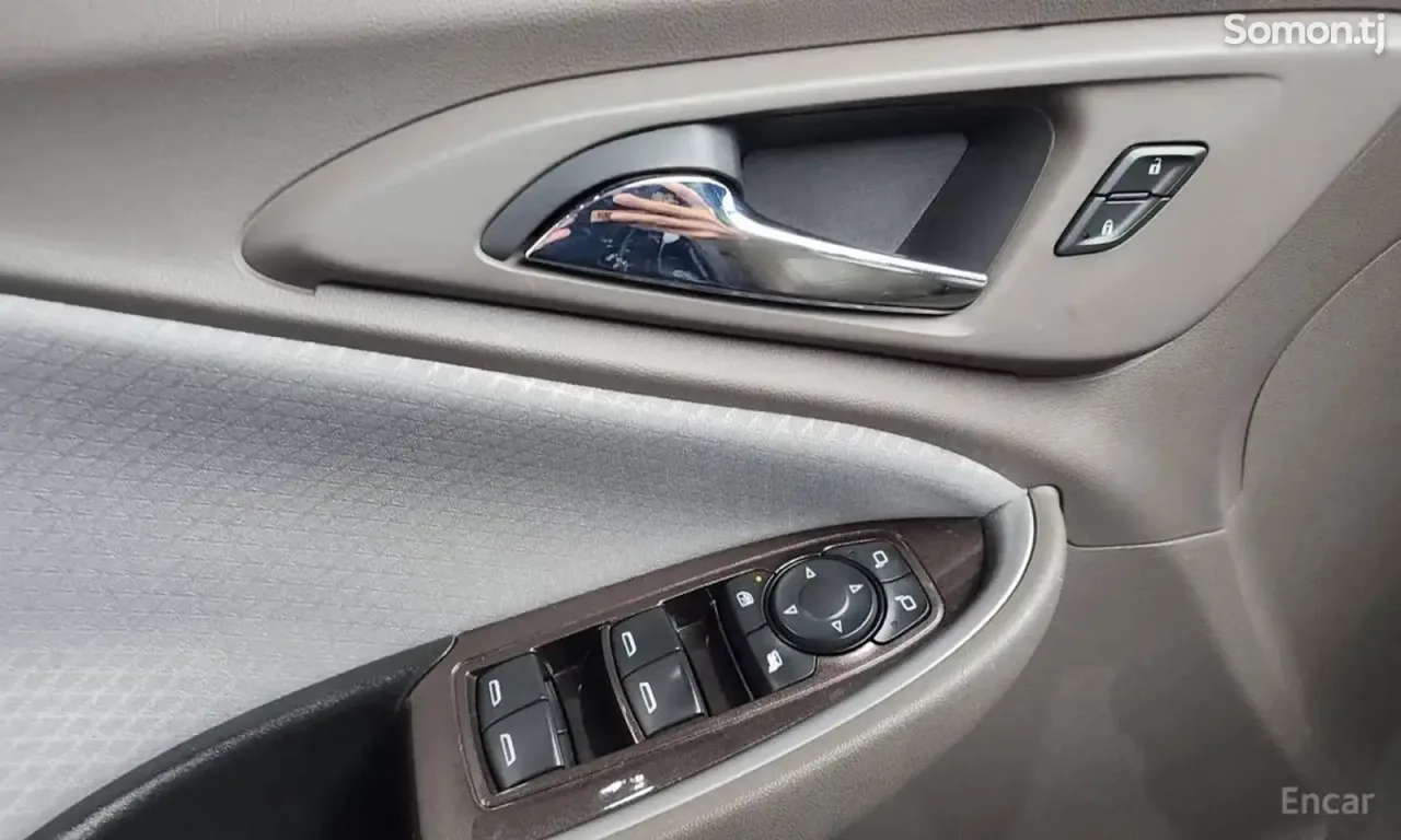 Chevrolet Malibu 2017 · 1.5 AT
