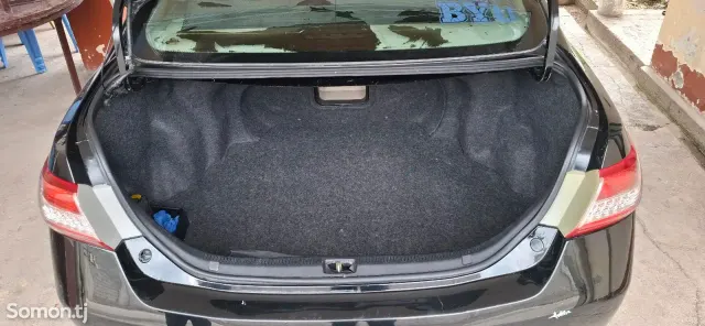 Toyota Camry 2010 · 3.5 AT