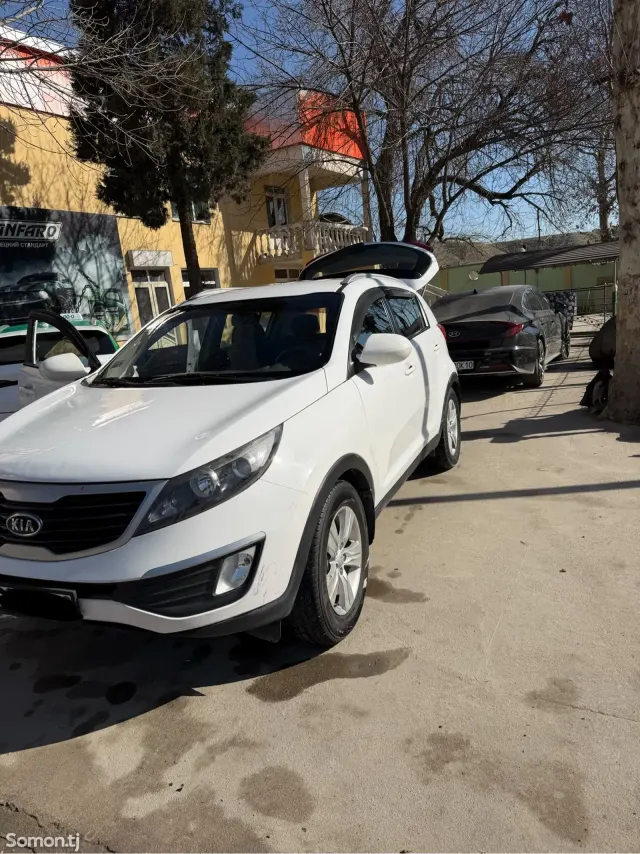 Kia Sportage 2011 · 2.4 AT