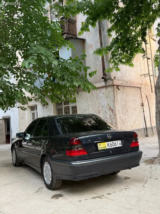 Mercedes-Benz C class 1998 · 1.8 MT
