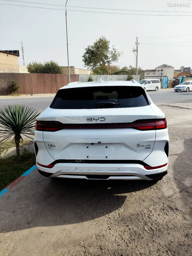 BYD Song Plus 2025 · AT