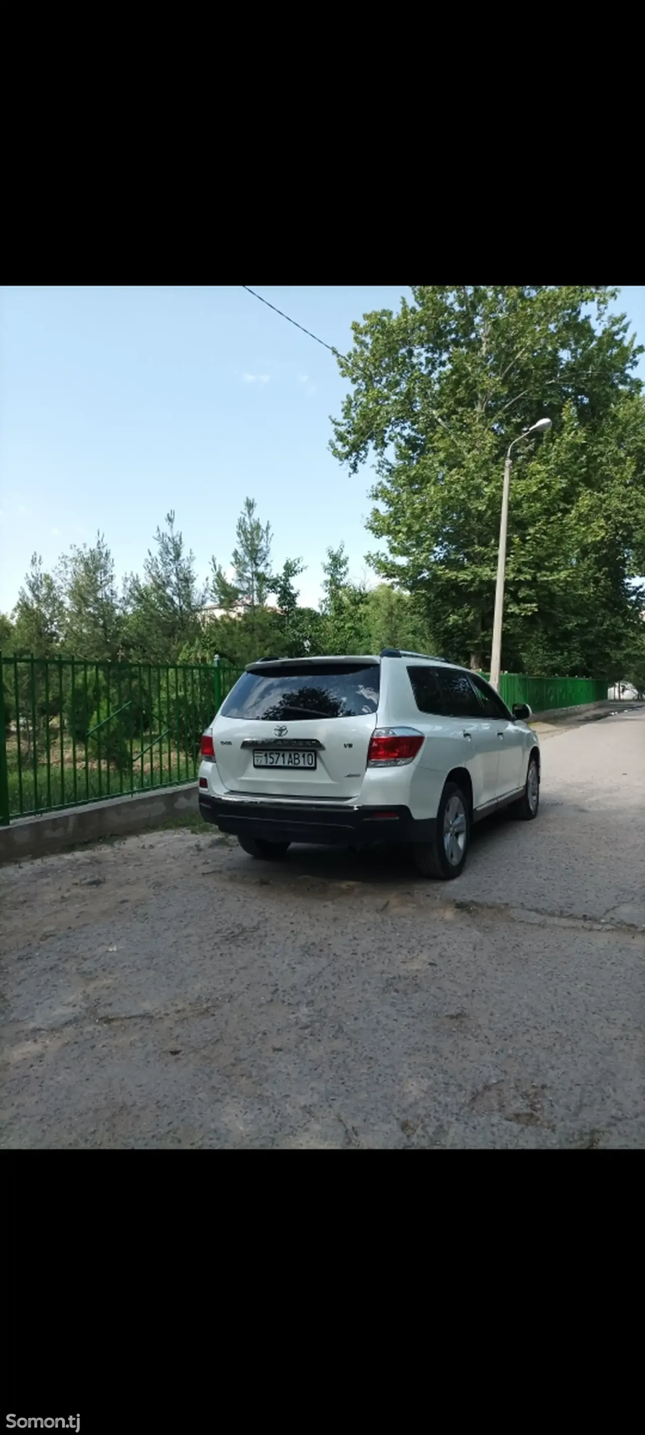 Toyota Highlander 2013 · 3.5 AT