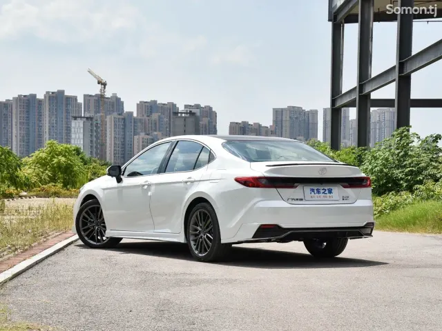 Toyota Camry 2026 · 2.0 AT