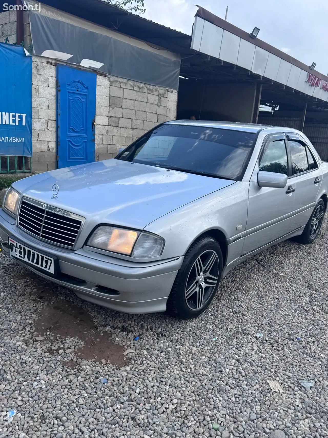Mercedes-Benz C class 1999 · 2.0 MT