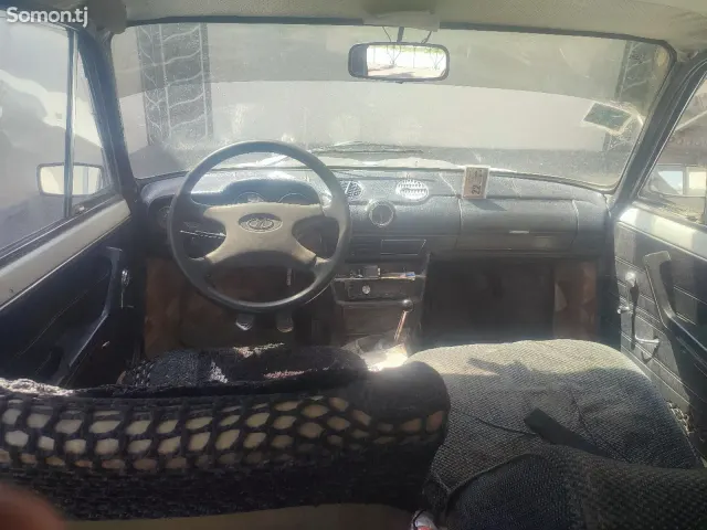 Lada (ВАЗ) 2102 1980 · 1.6 MT