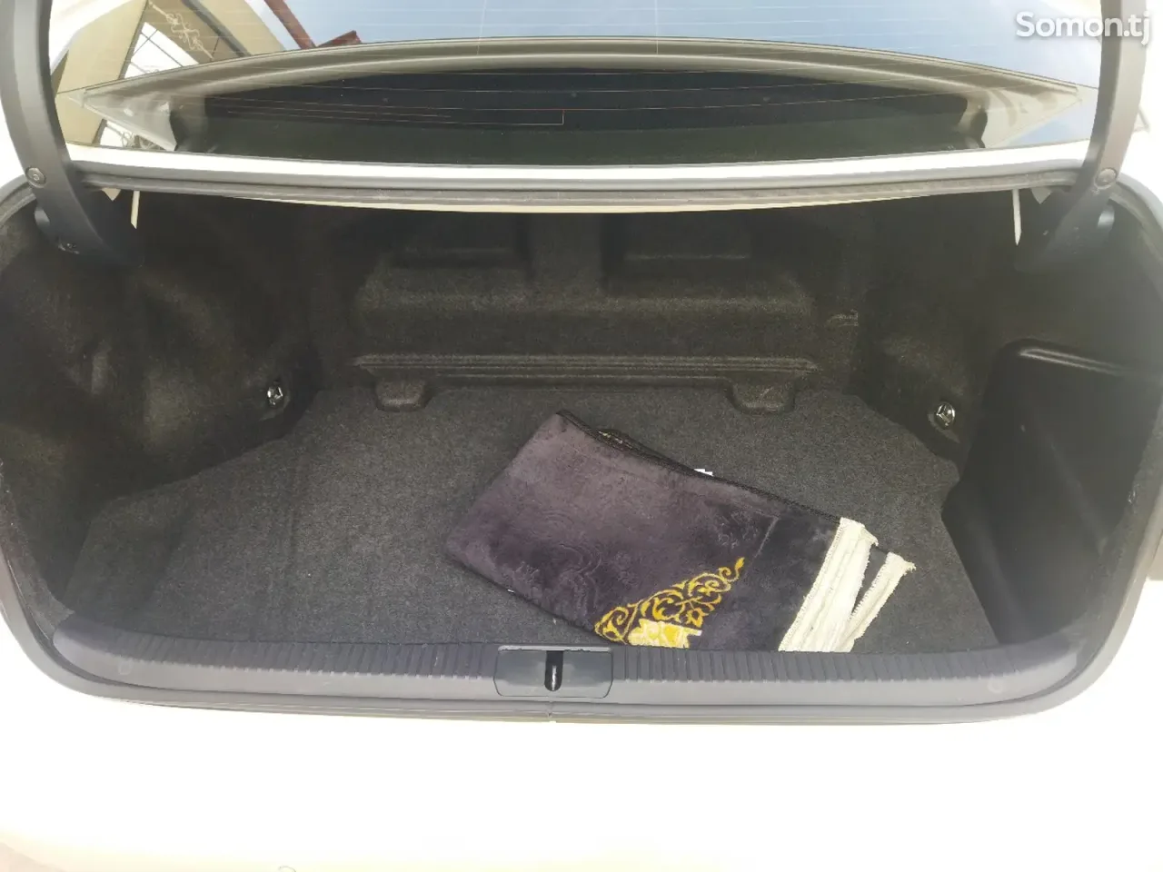 Lexus ES series 2016 · 3.0 AT