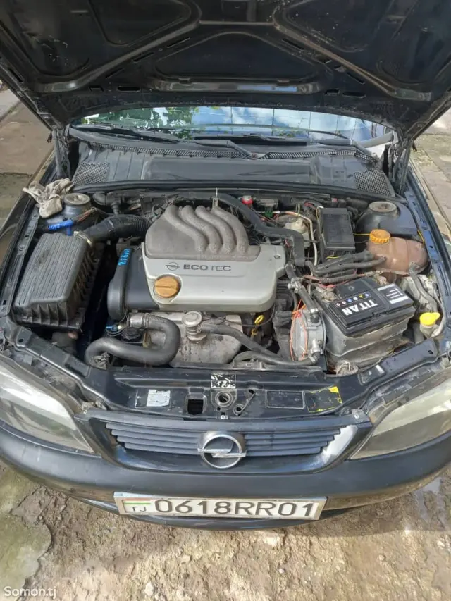 Opel Vectra B 1997 · 1.6 MT