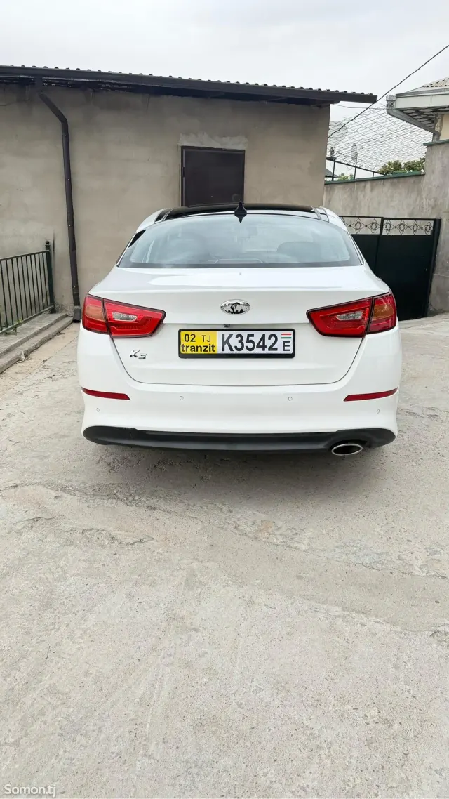 Kia K5 2014 · 2.0 AT
