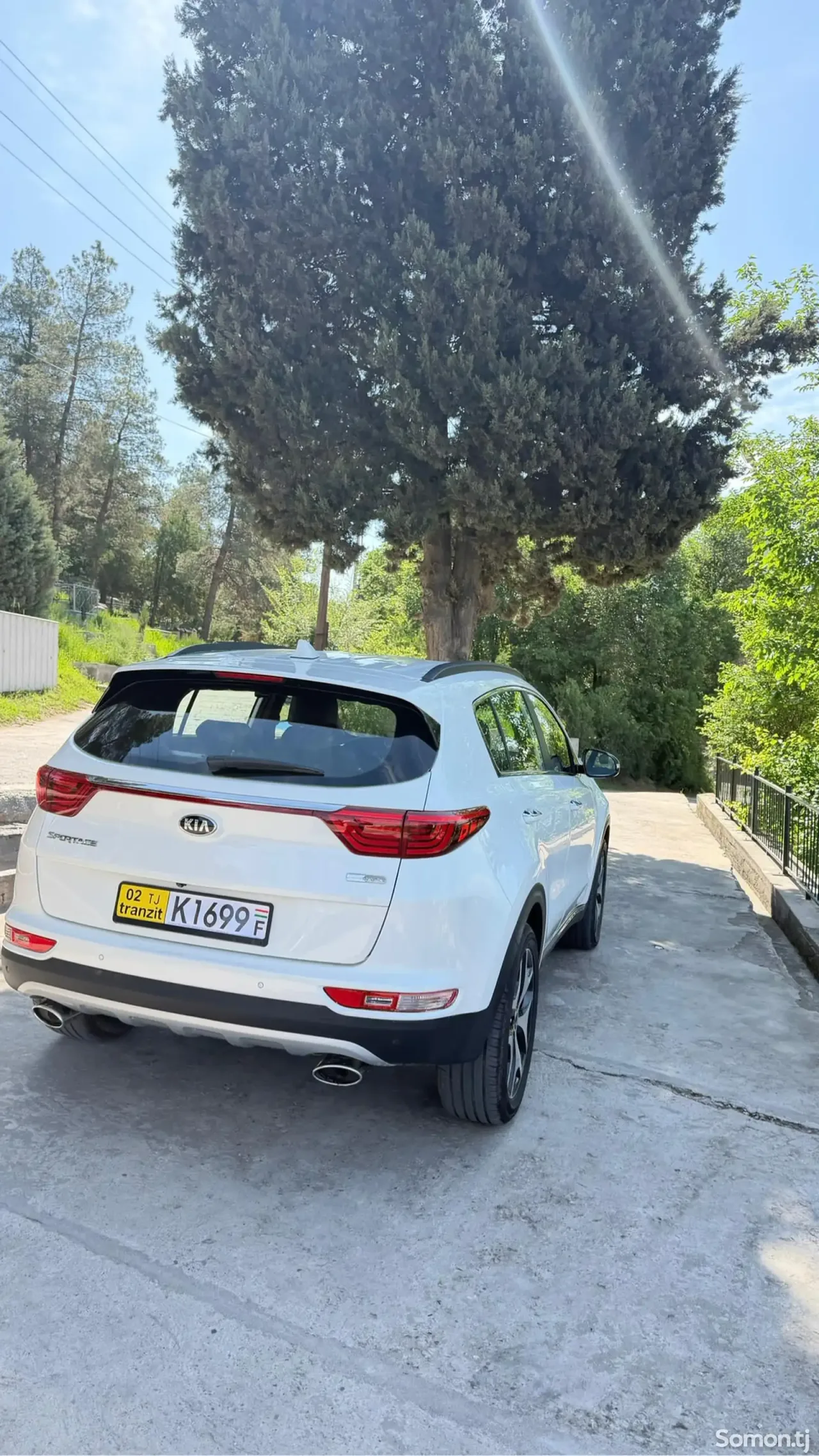 Kia Sportage 2015 · 2.0 AT