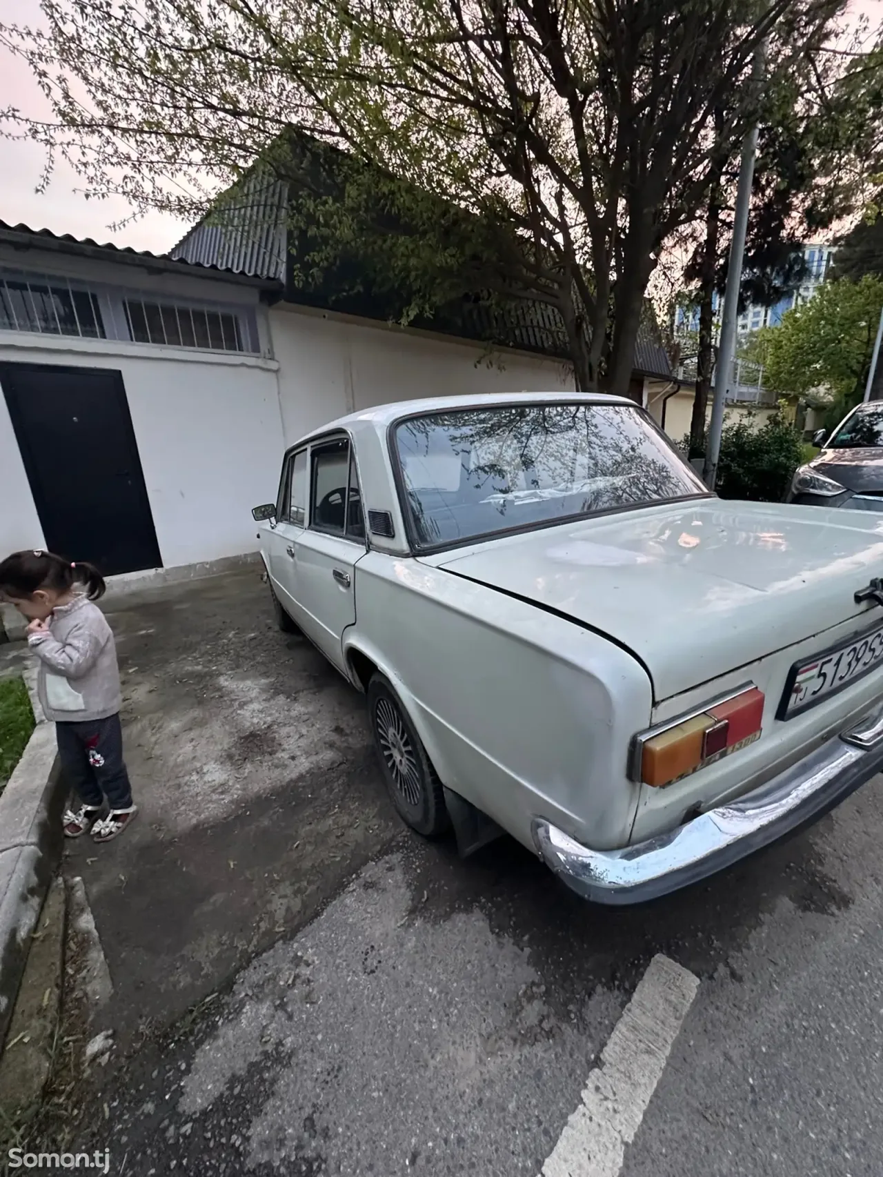 Lada (ВАЗ) 2113 1984 · 1.3 MT