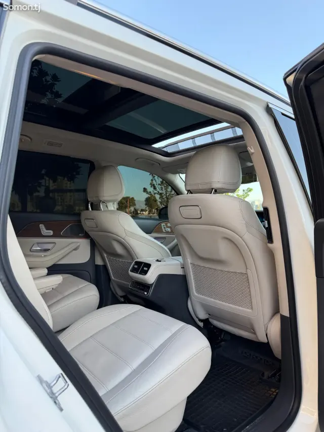 Mercedes-Benz GLS 2020 · 4.5 AT