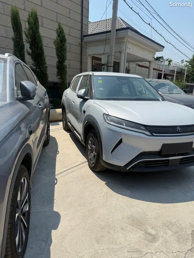 BYD Yuan Up 2025 · AT