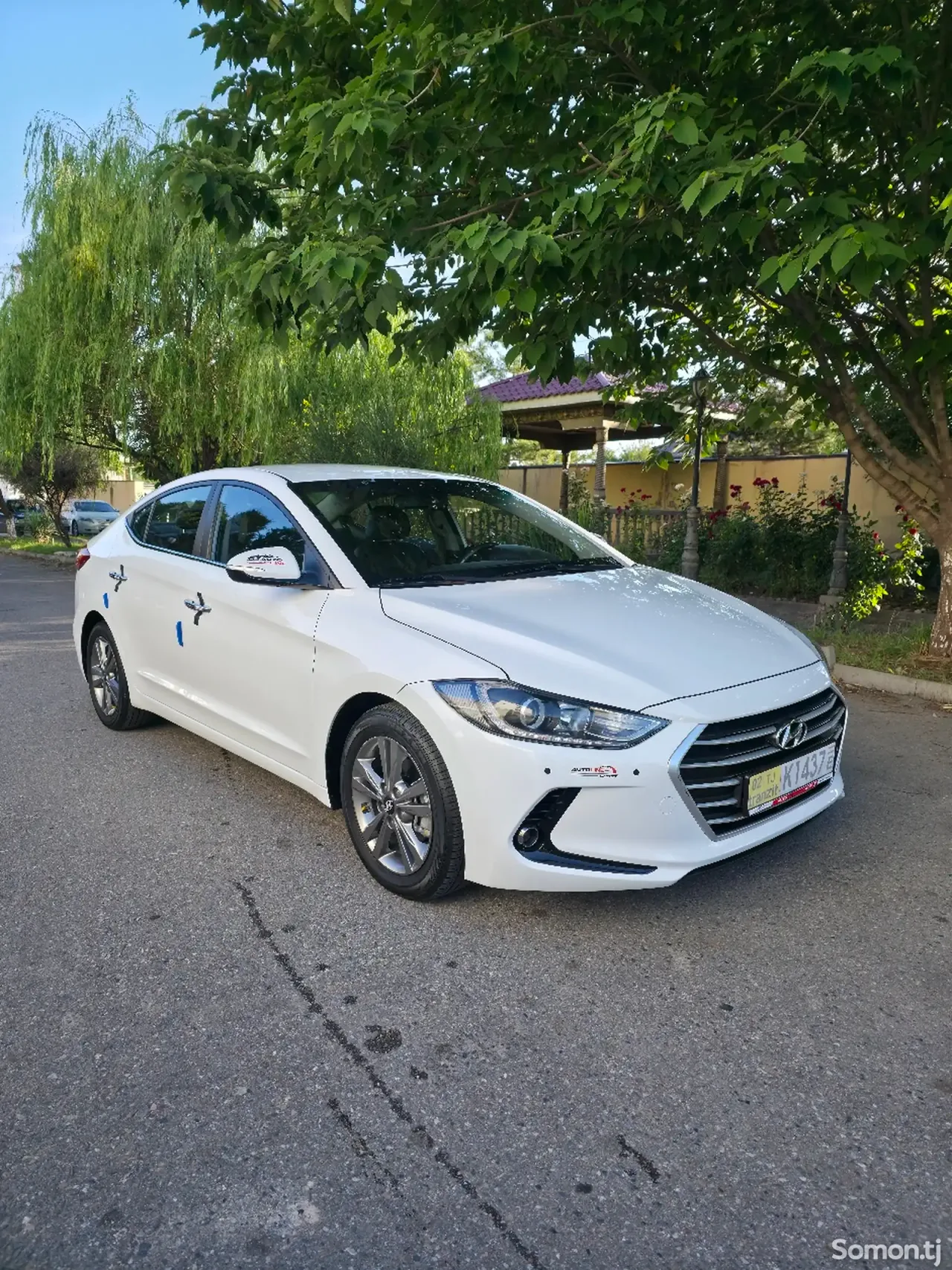 Hyundai Avante 2015 · 1.6 AT