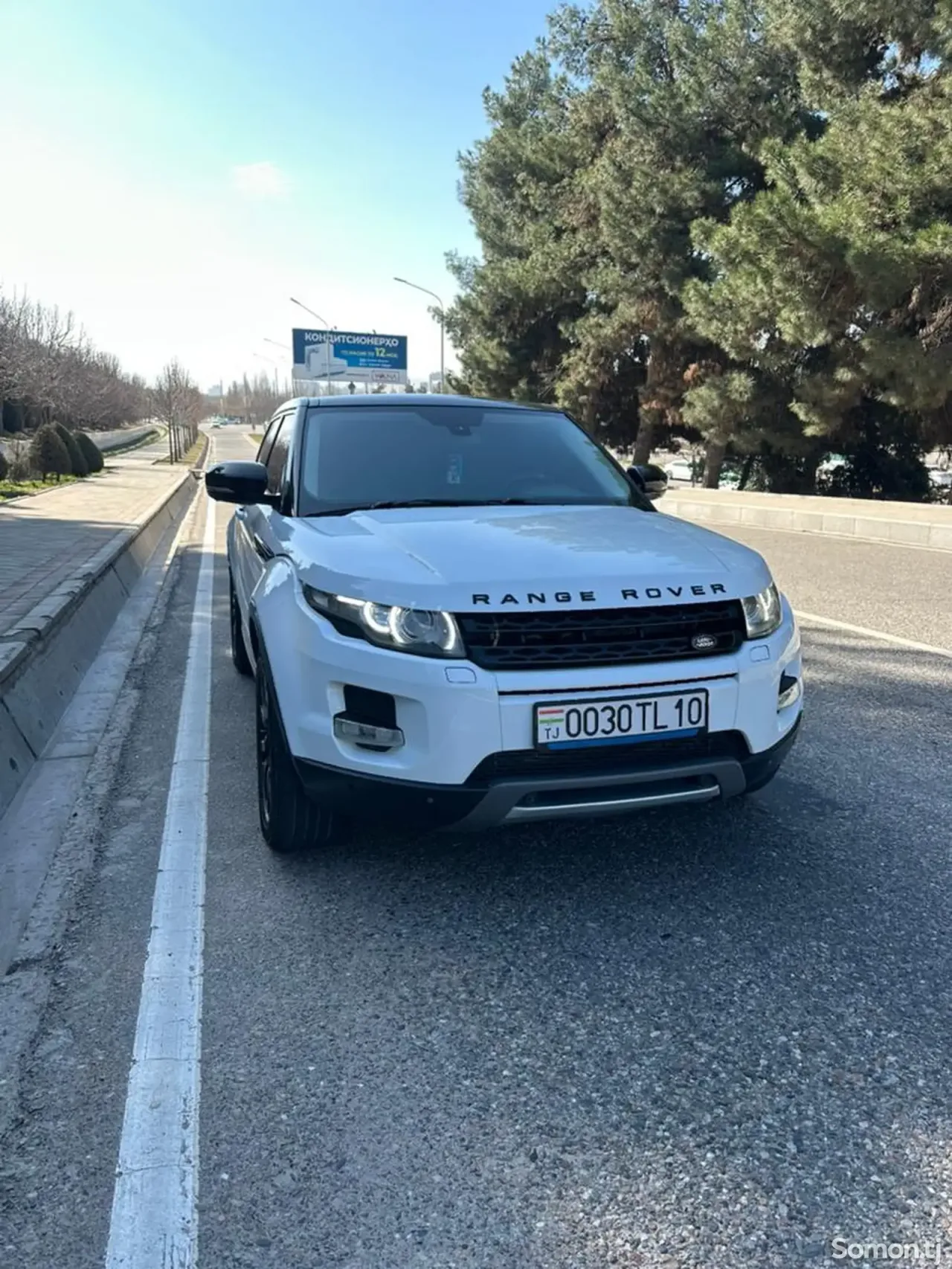 Land Rover Evoque 2013 · 2.2 CVT
